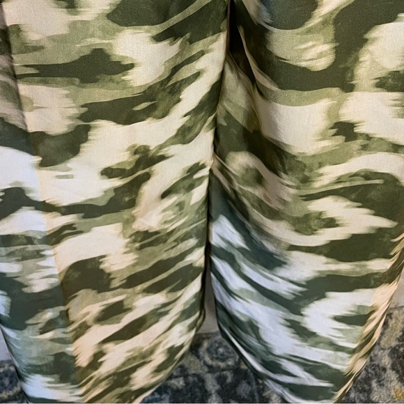 #0194-Made in Italy Green and Cream Strapless Jumpsuit - Picture 5 of 6